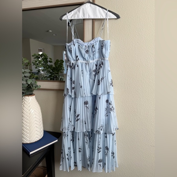 Self-Portrait tiered floral midi dress - Picture 5 of 7